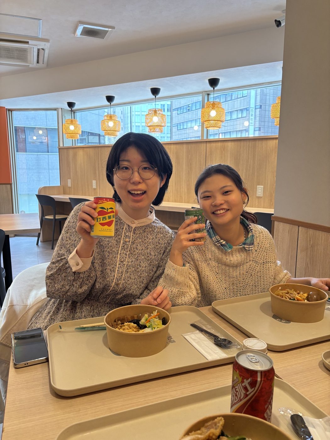 台湾料理のお店で。まずは食べてみることから。